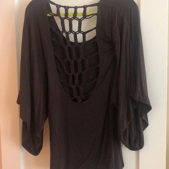 Woman’s top - Picture 2 of 2